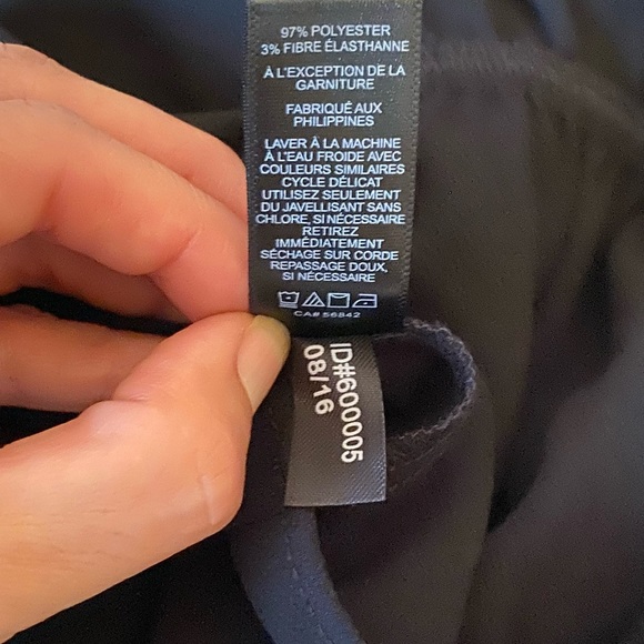 Express Halter top - Picture 3 of 4